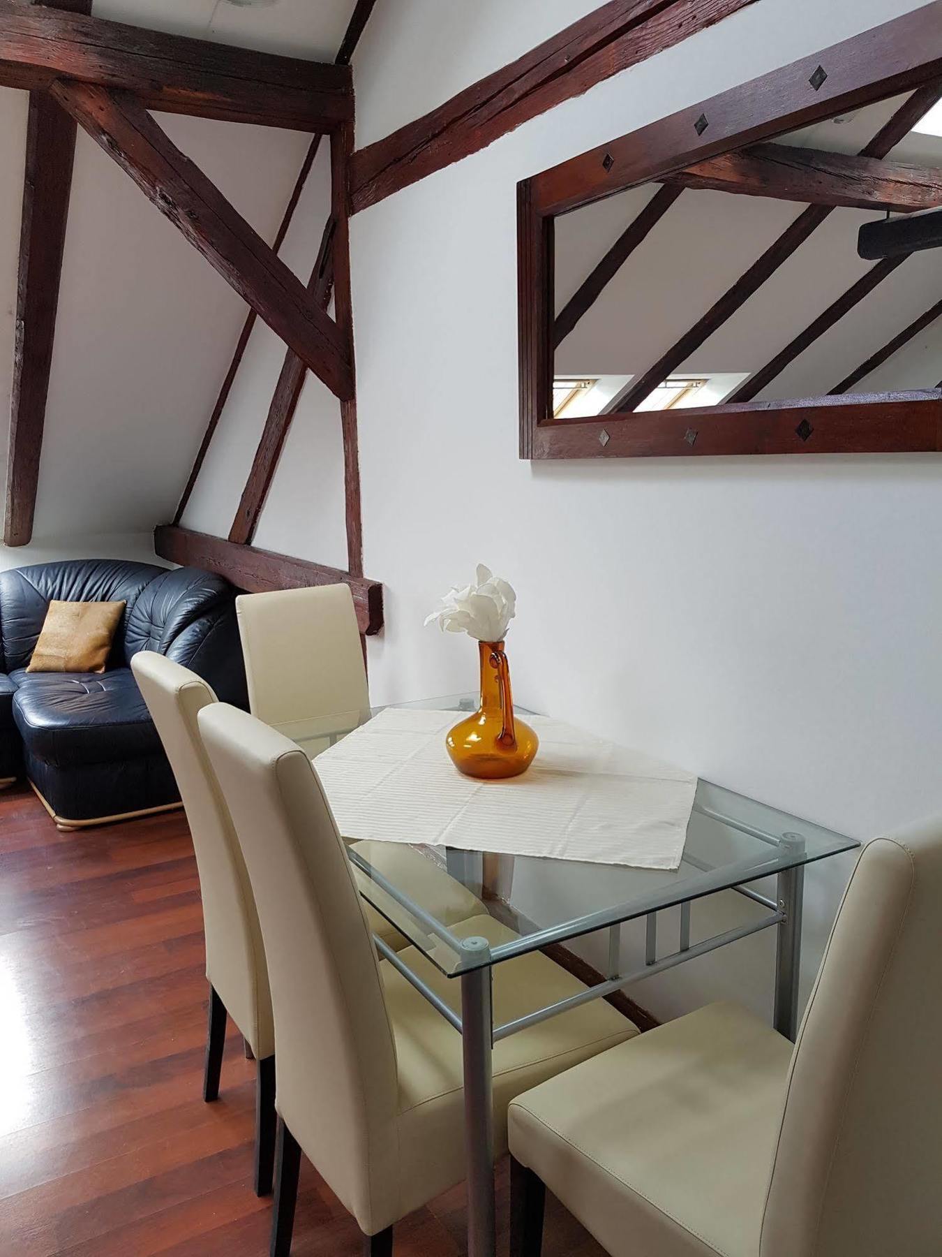 Taban Rooms Zagreb Exteriör bild